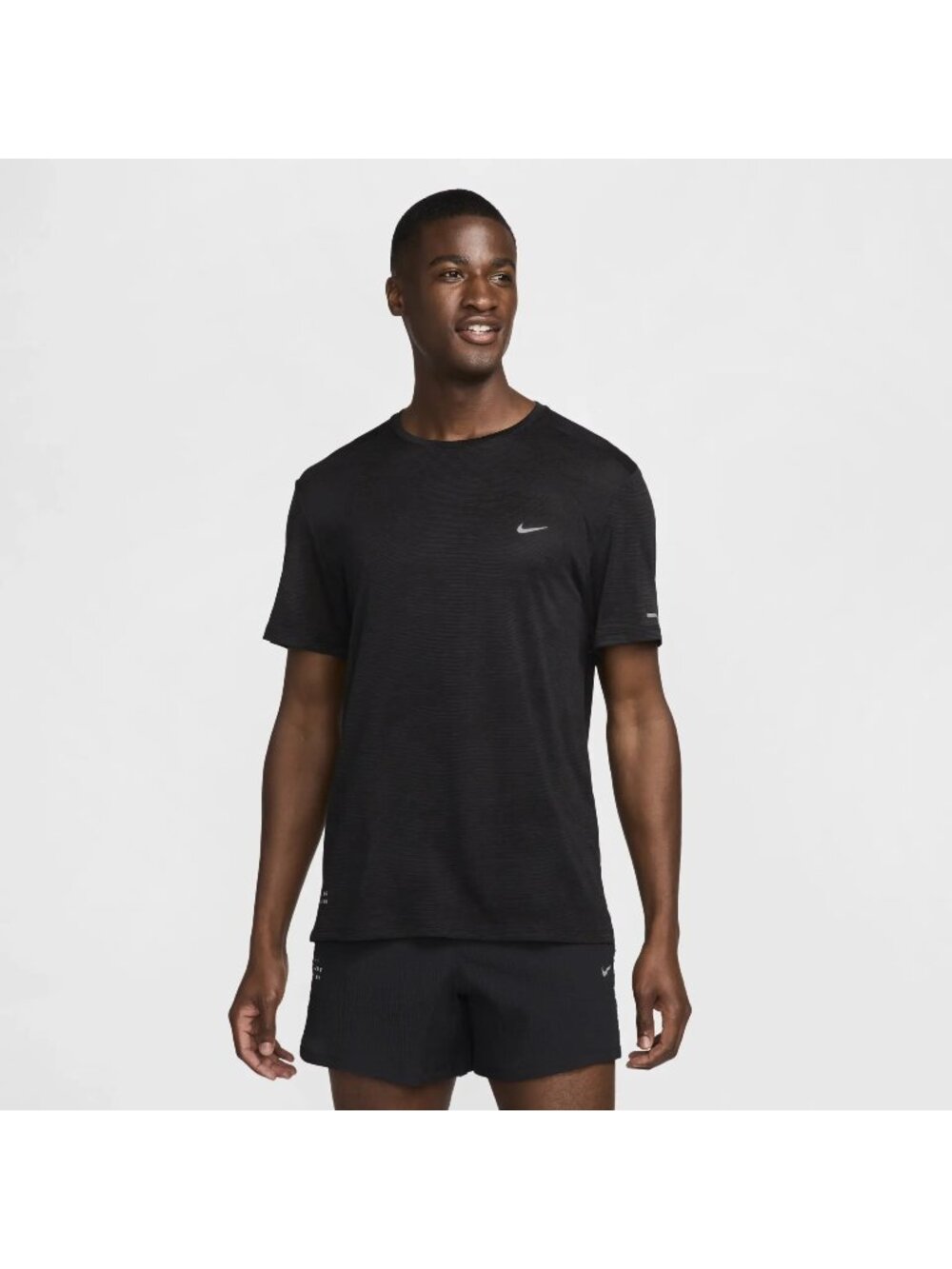 Nike Dri FIT Running Shirt Size 1X Short Sleeve Crewneck Outdoor Athleisure Gym